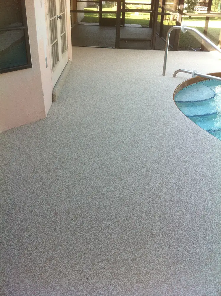 Residential pebbleflex pooldeck